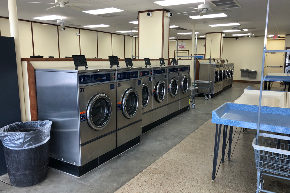 Olde Henry's Coin Laundry